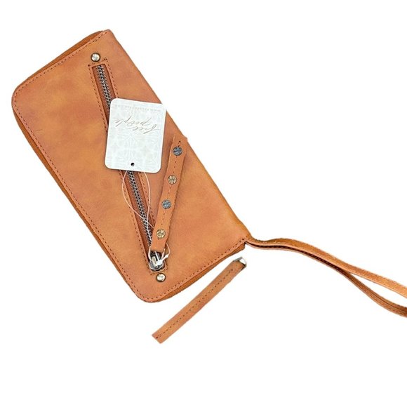 NWT Free People Vegan Leather Wallet - Picture 3 of 7